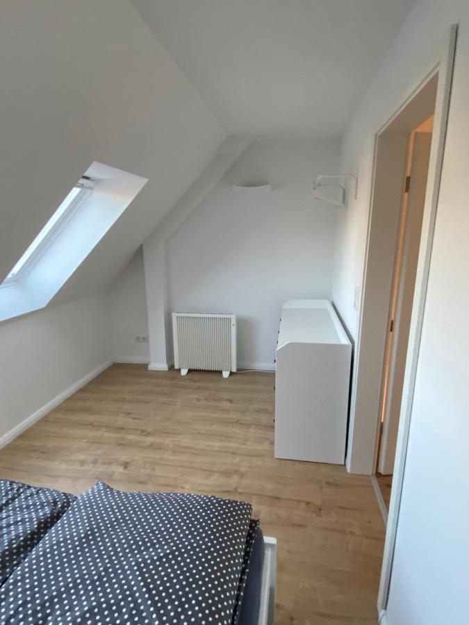 Haus Wesloer Landstrasse 6B Fuer 4 Personen Apartman Lübeck Kültér fotó